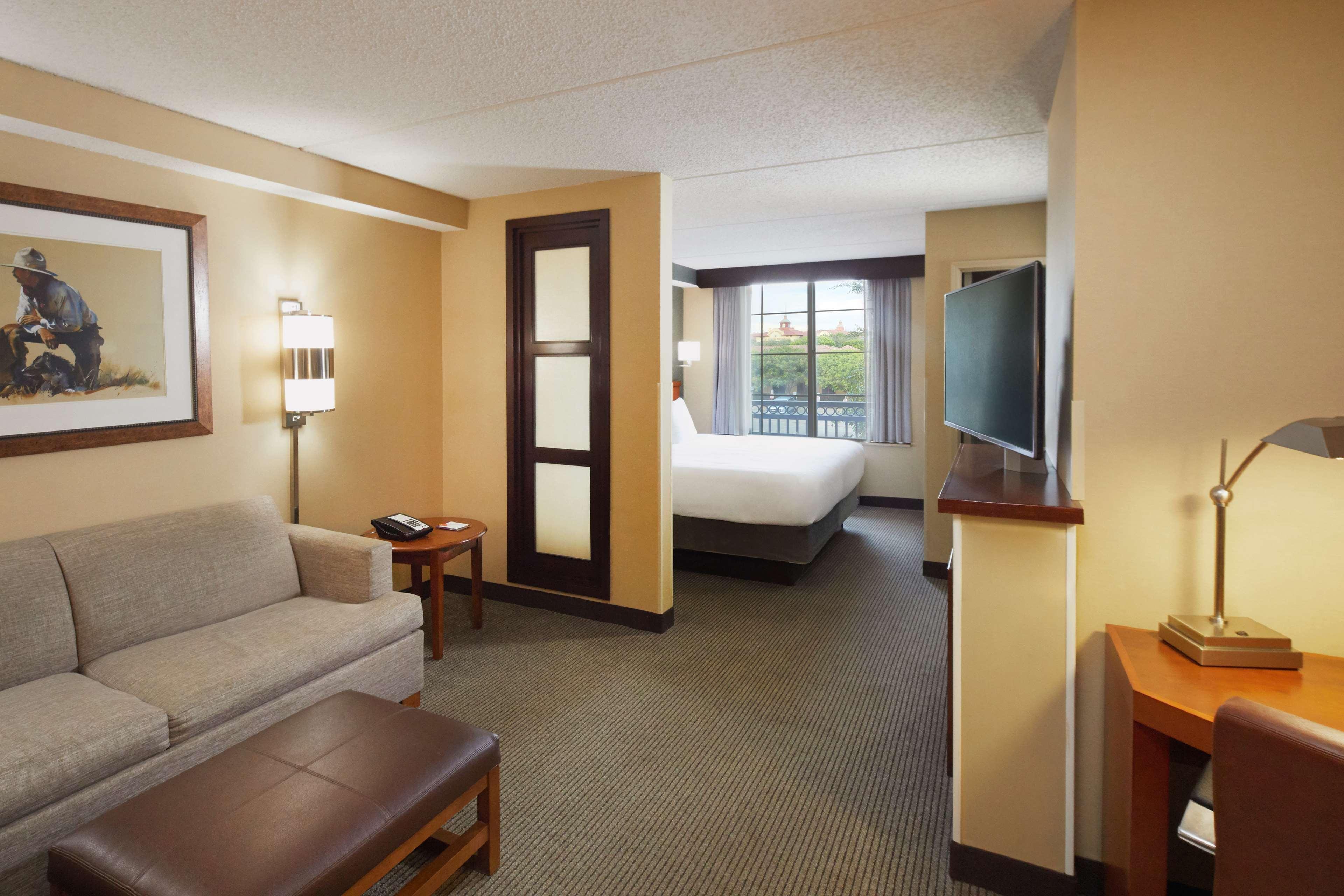 Hyatt Place Fort Worth Stockyard Exterior photo