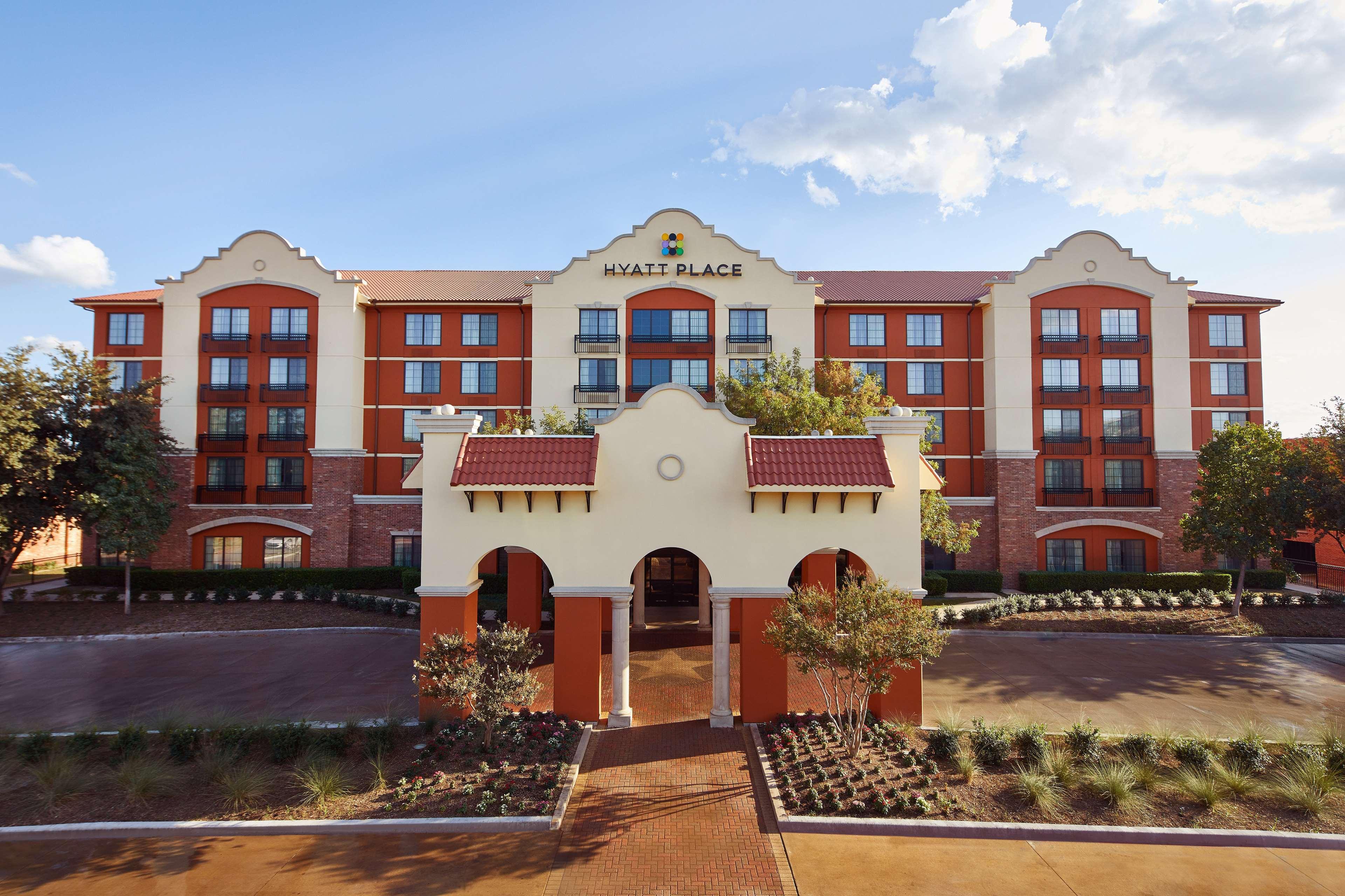 Hyatt Place Fort Worth Stockyard Exterior photo