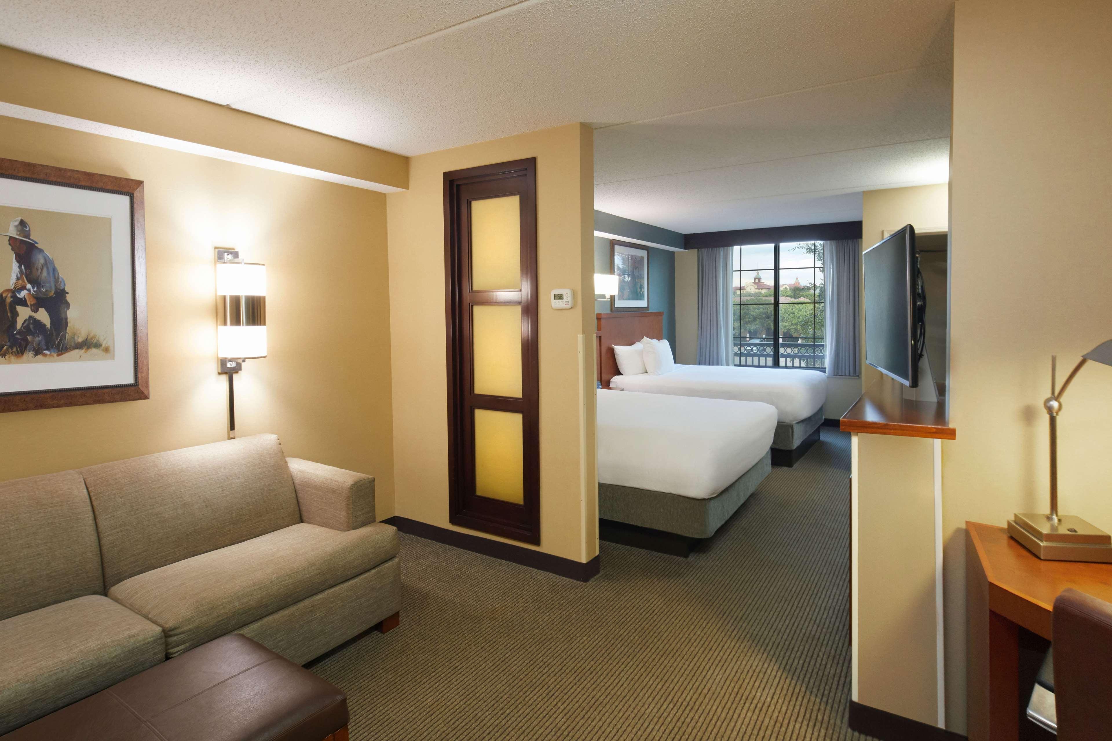 Hyatt Place Fort Worth Stockyard Exterior photo